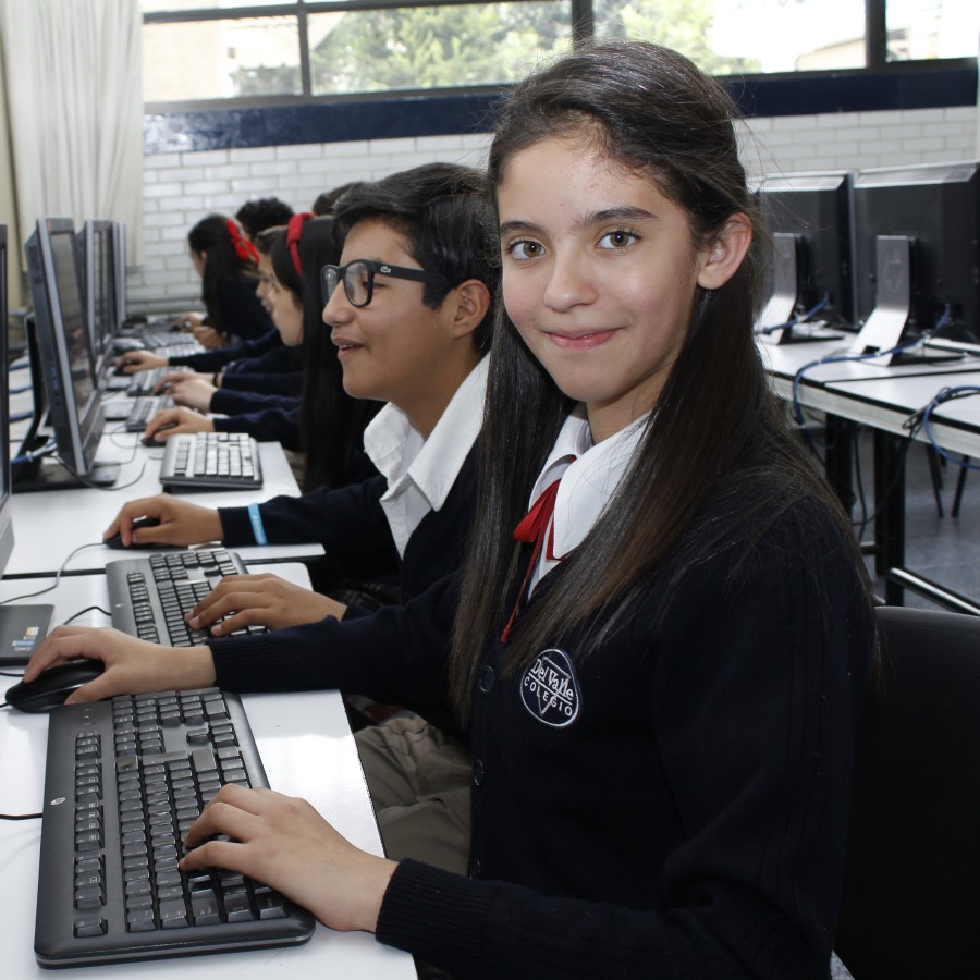 Colegio Del Valle - Alumnos - Secundaria