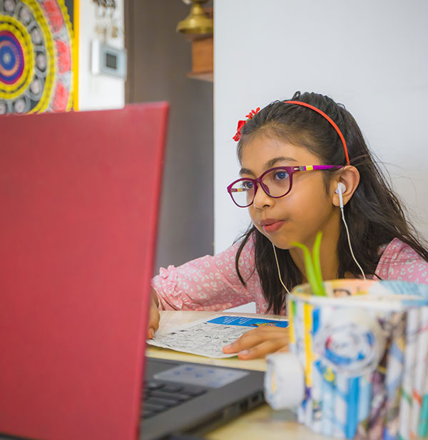 como se lleva a cabo la escuela a distancia