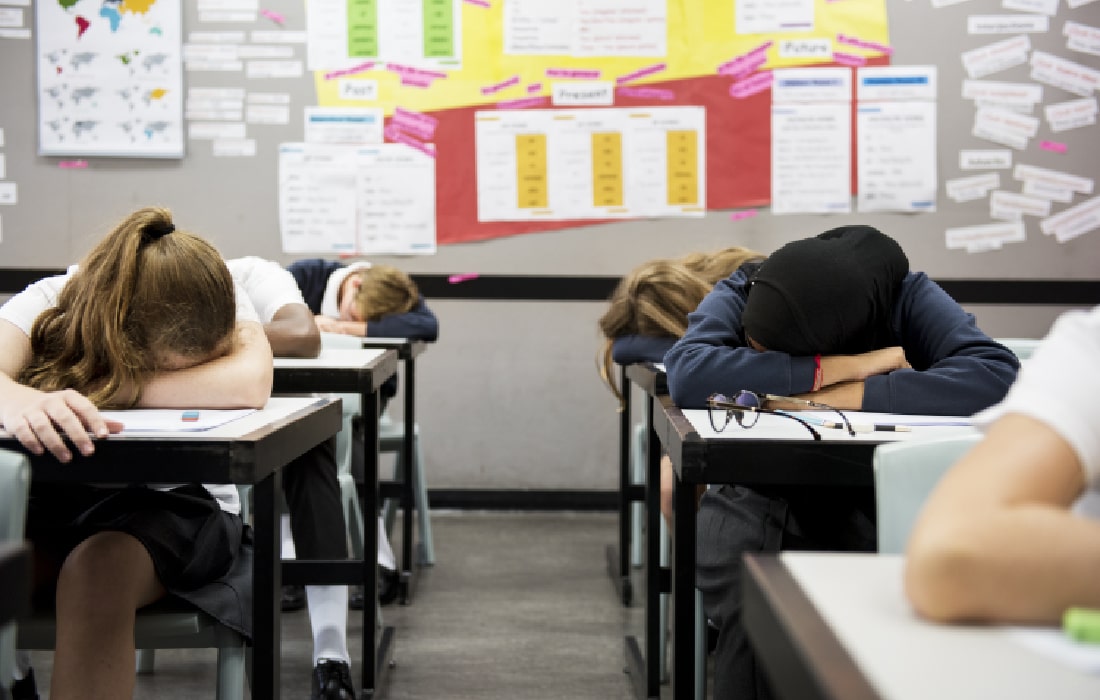 cuantas horas debe dormir un estudiante