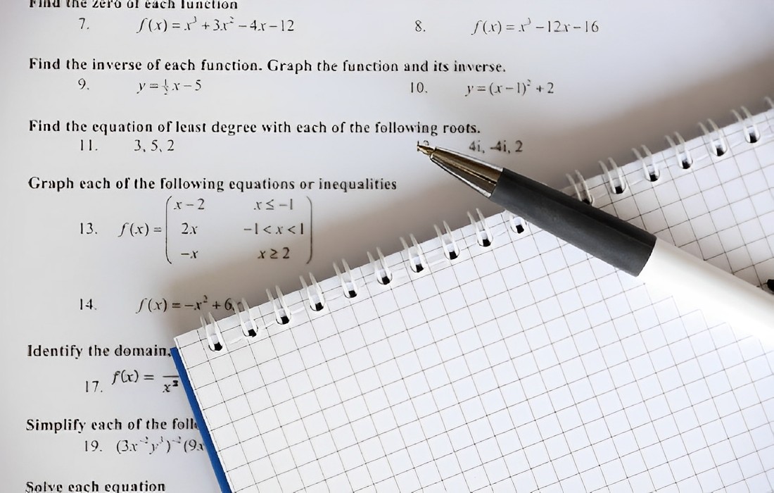 materias en el área de Físico Matemáticas